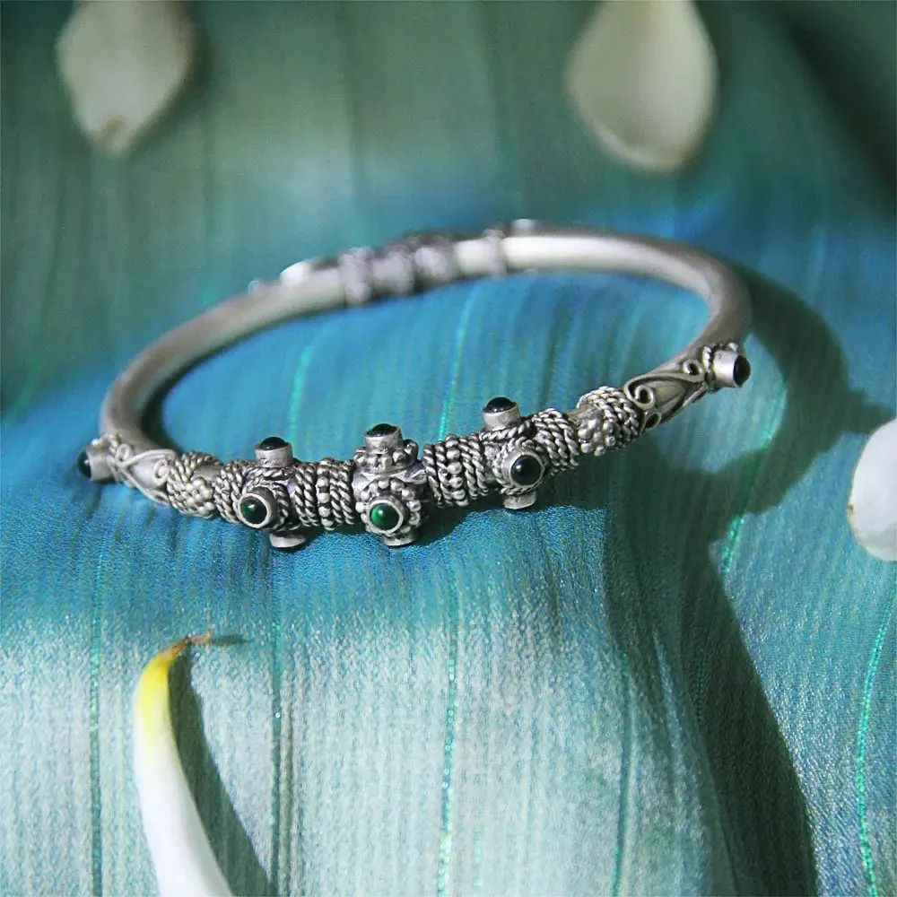 92.5 SILVER OXIDIZED PLATED CLASSIC BANGLE