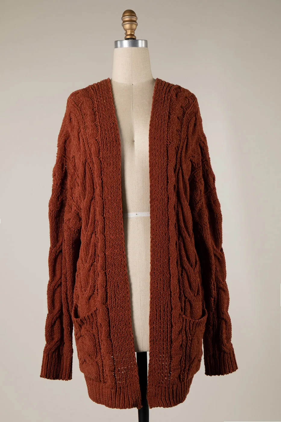 CABLE KNIT CHENILLE CARDIGAN WITH PATCHED POCKETS 1 PACK