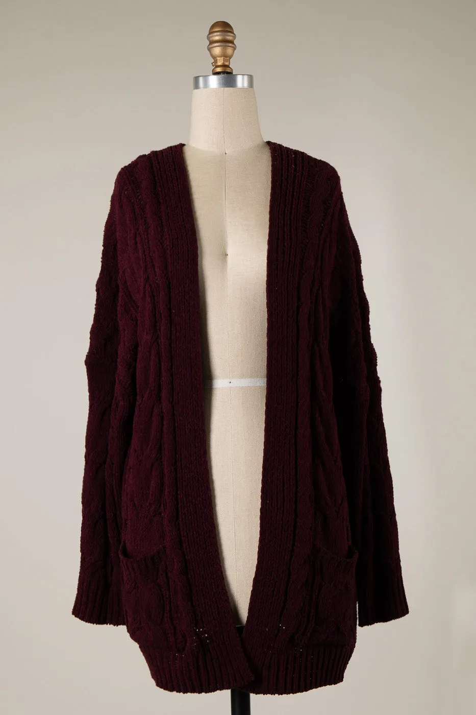 CABLE KNIT CHENILLE CARDIGAN WITH PATCHED POCKETS 1 PACK