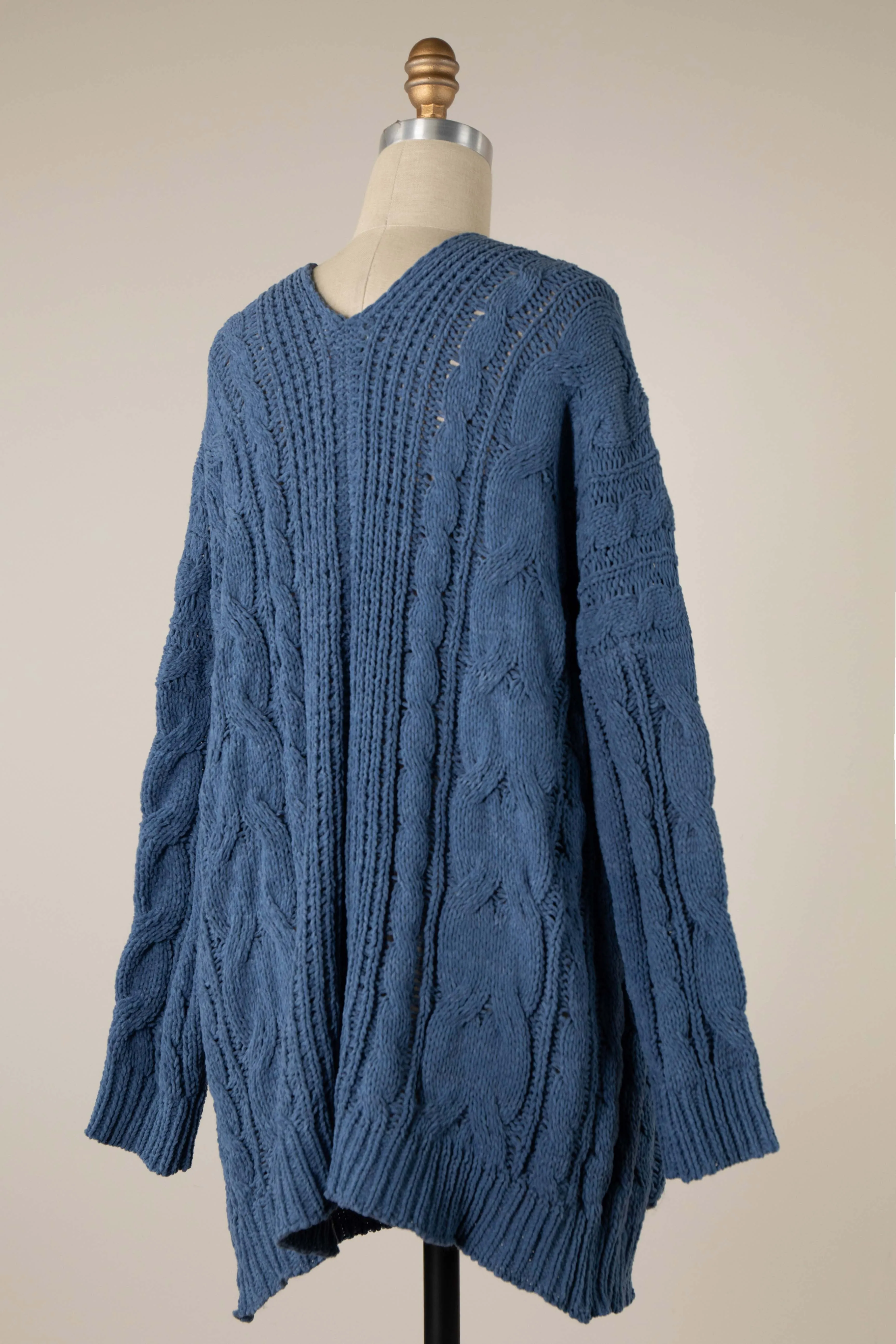 CABLE KNIT CHENILLE CARDIGAN WITH PATCHED POCKETS 1 PACK