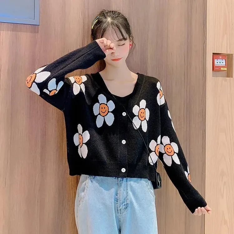 Daisy Print Women's Cardigan: Korean Style V-neck Knitted Cardigan with Floral Print