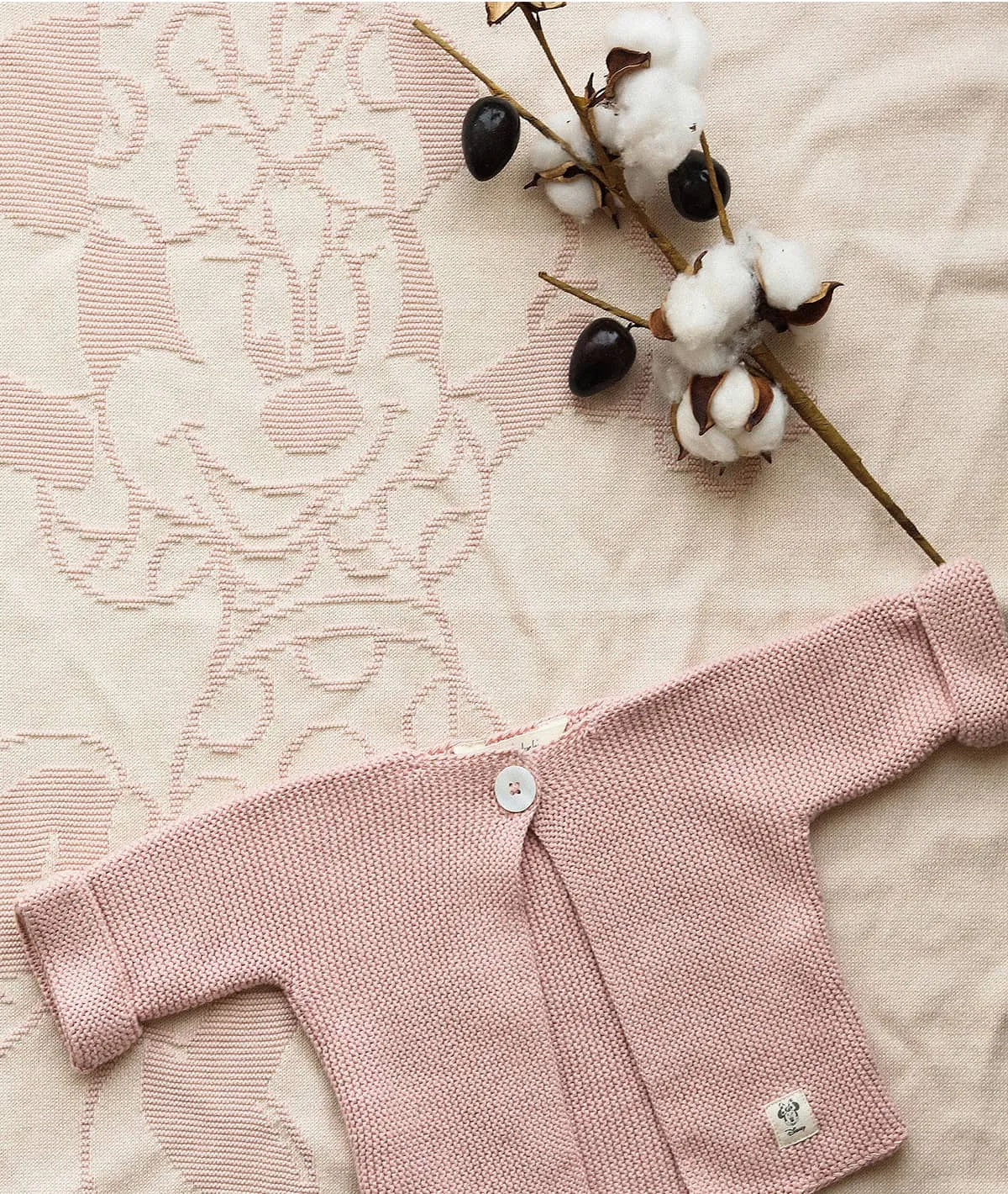 Fun Minnie Blanket and Cardigan Gift Set for Newborn Baby (Pink Pearl and Natural)