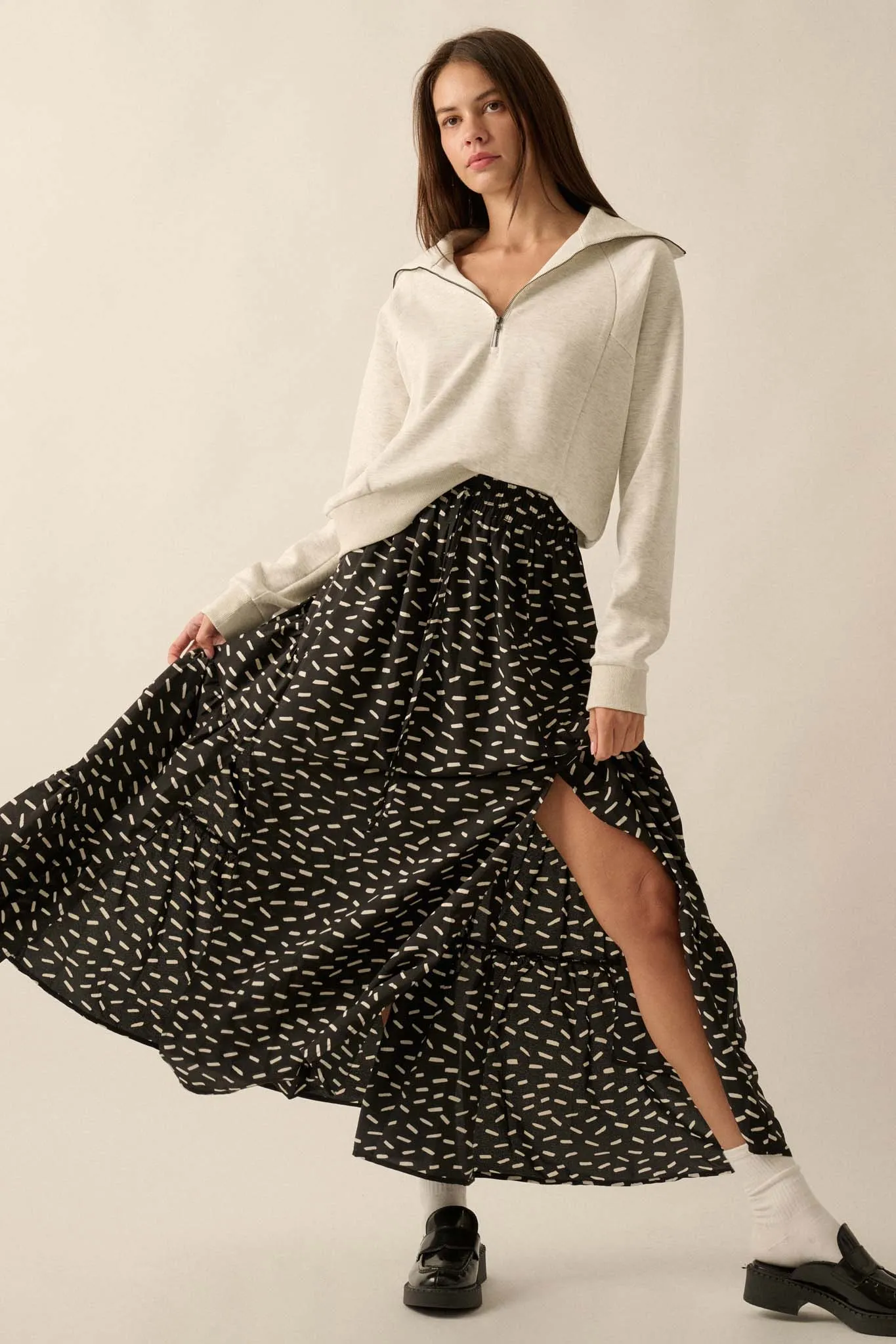 Gotta Dash Abstract-Print Tiered Maxi Skirt