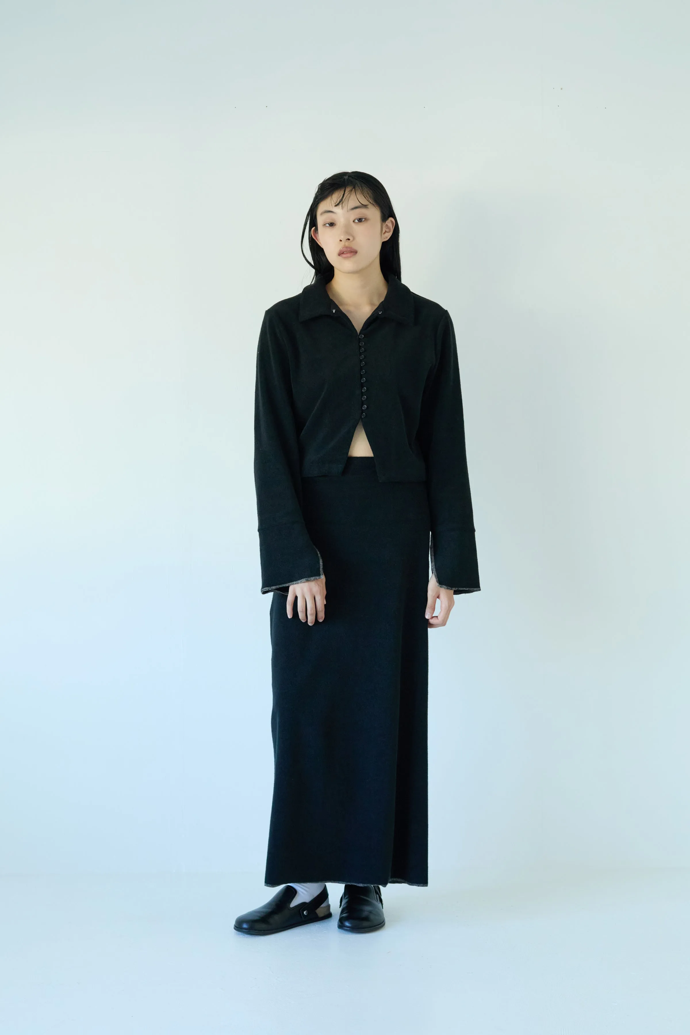 <PRE ODER >  Pile fabric skirt