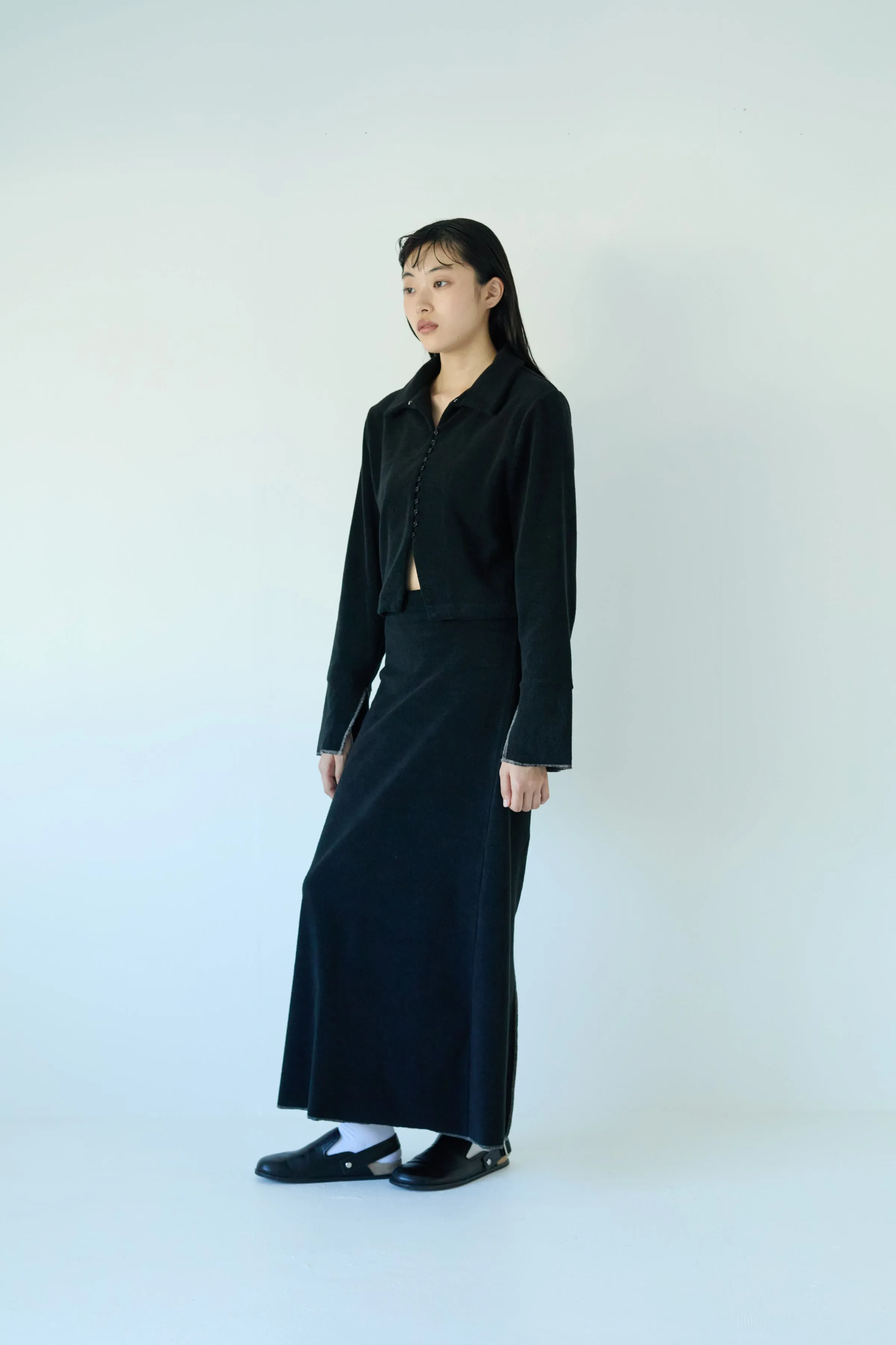 <PRE ODER >  Pile fabric skirt