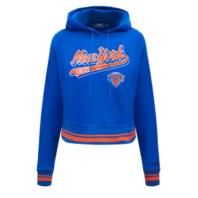 NBA NEW YORK KNICKS SCRIPT TAIL WOMEN'S RIB FLC CROPPED PO HOODIE (ROYAL/ORANGE/ROYAL)