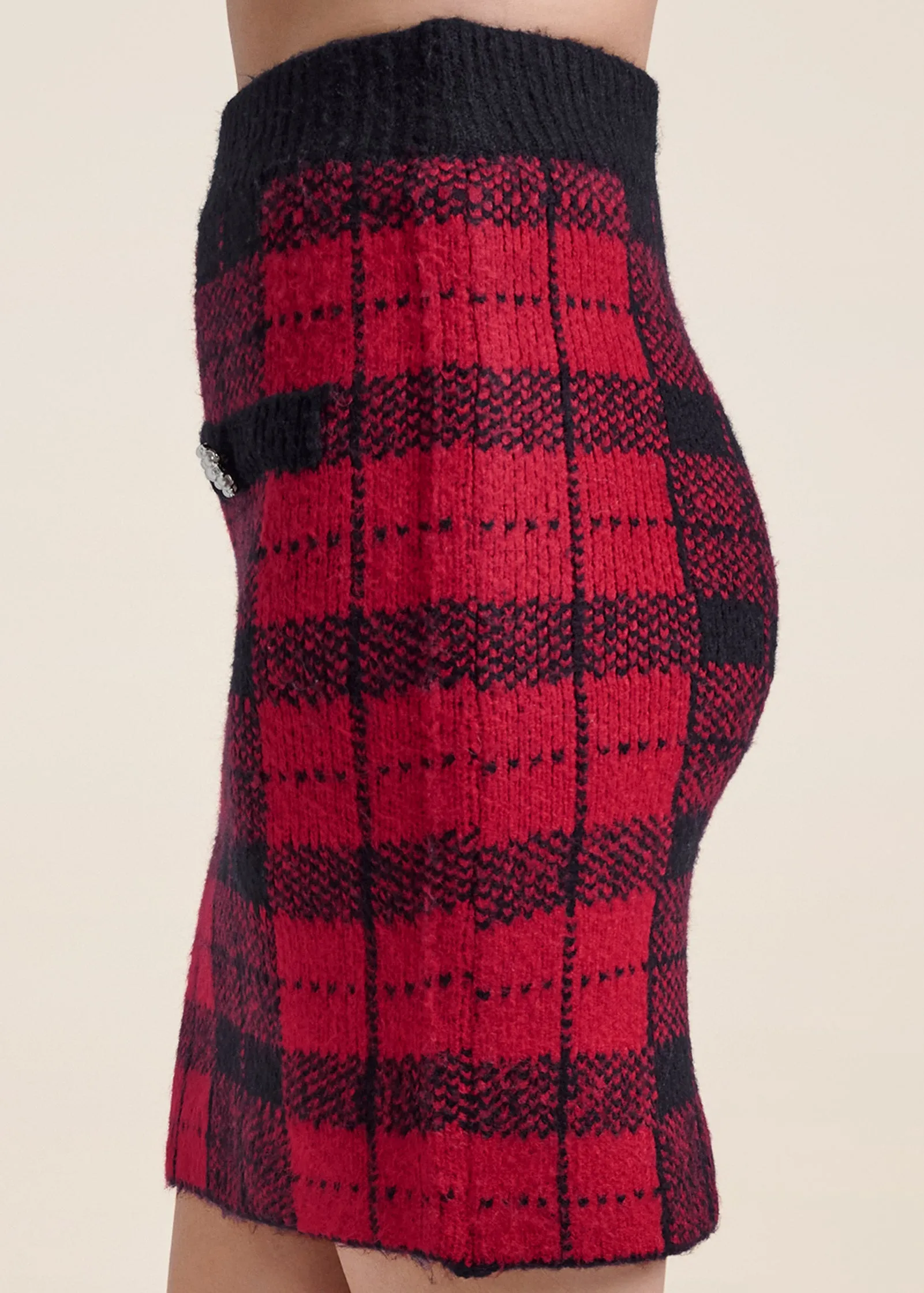 Plaid Sweater And Skirt Set - Black & Red