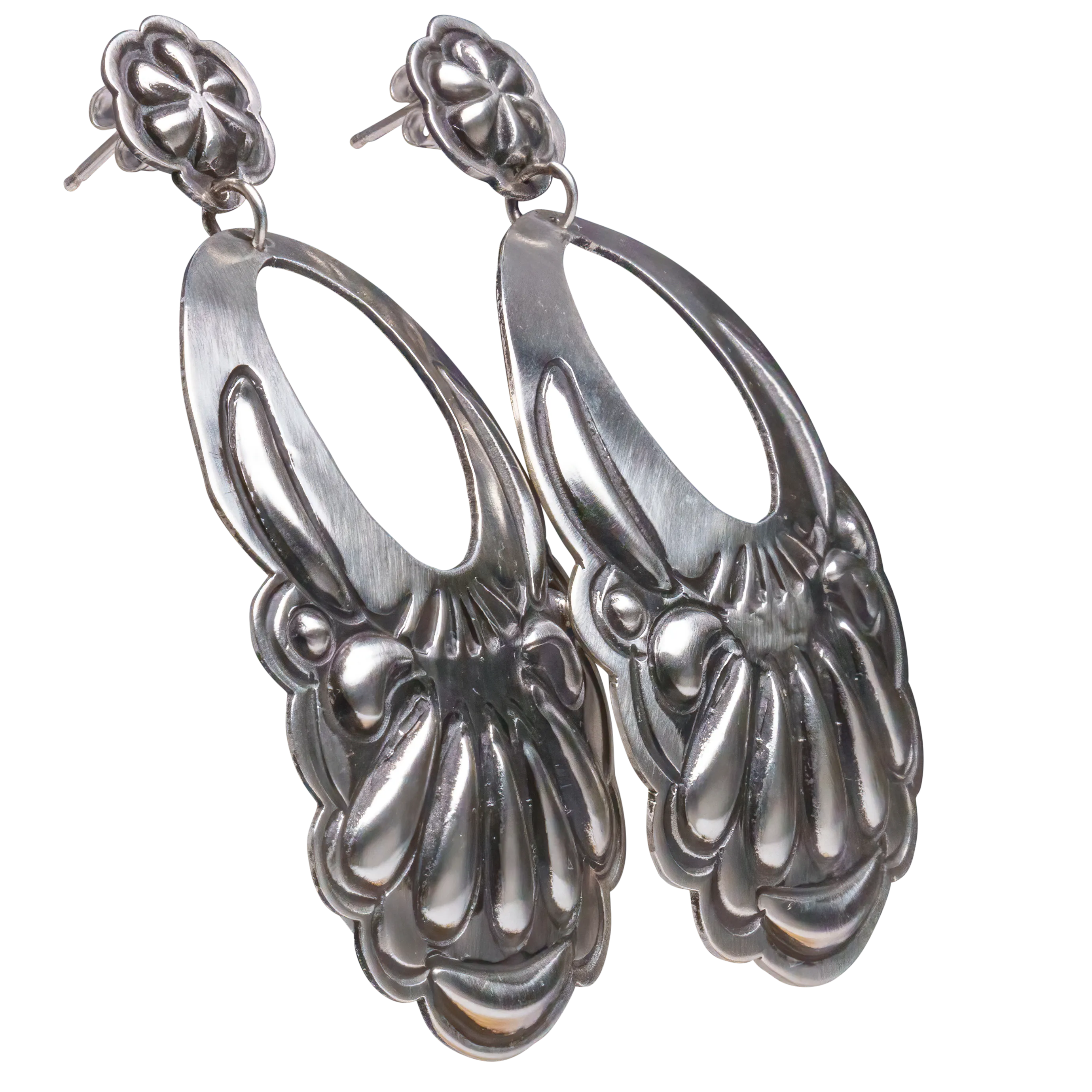 Silver Repossé Earrings | Leander Tahe