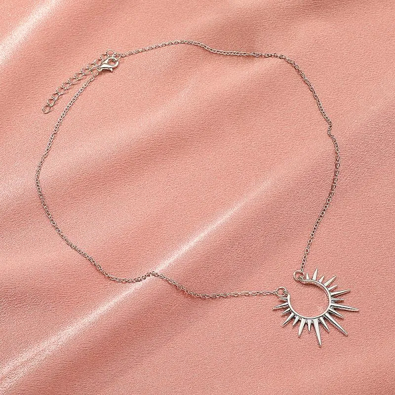 Sun Flower Open Pendant Clavicle Chain Necklace