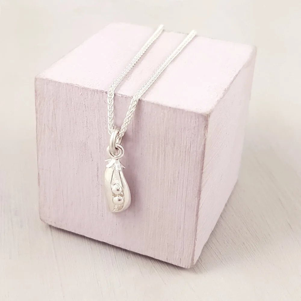 Two Peas In A Pod Silver Charm