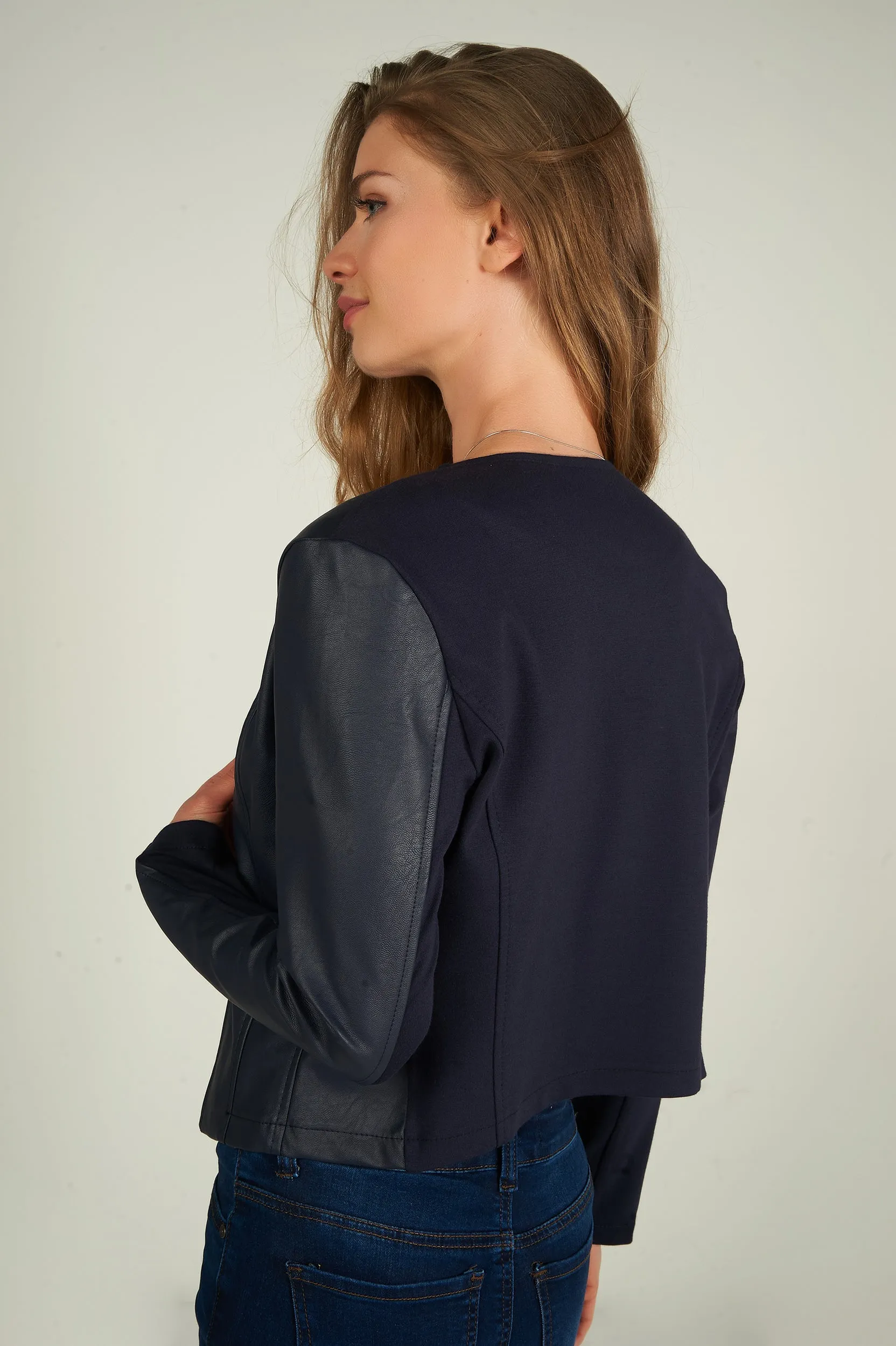 Veste courte en faux cuir - EVELINE-F24 - (R-B20)