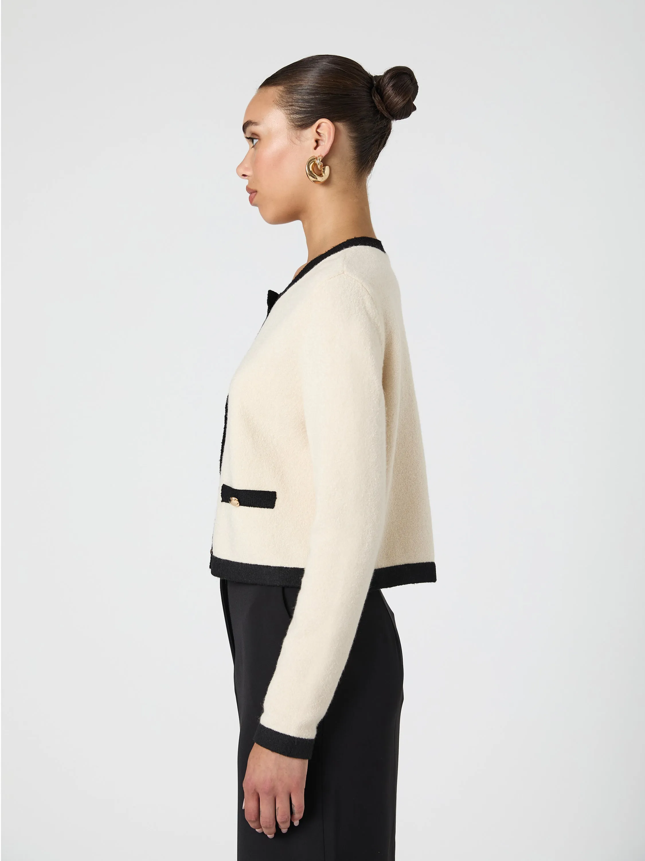 Vhari Contrast Cardigan