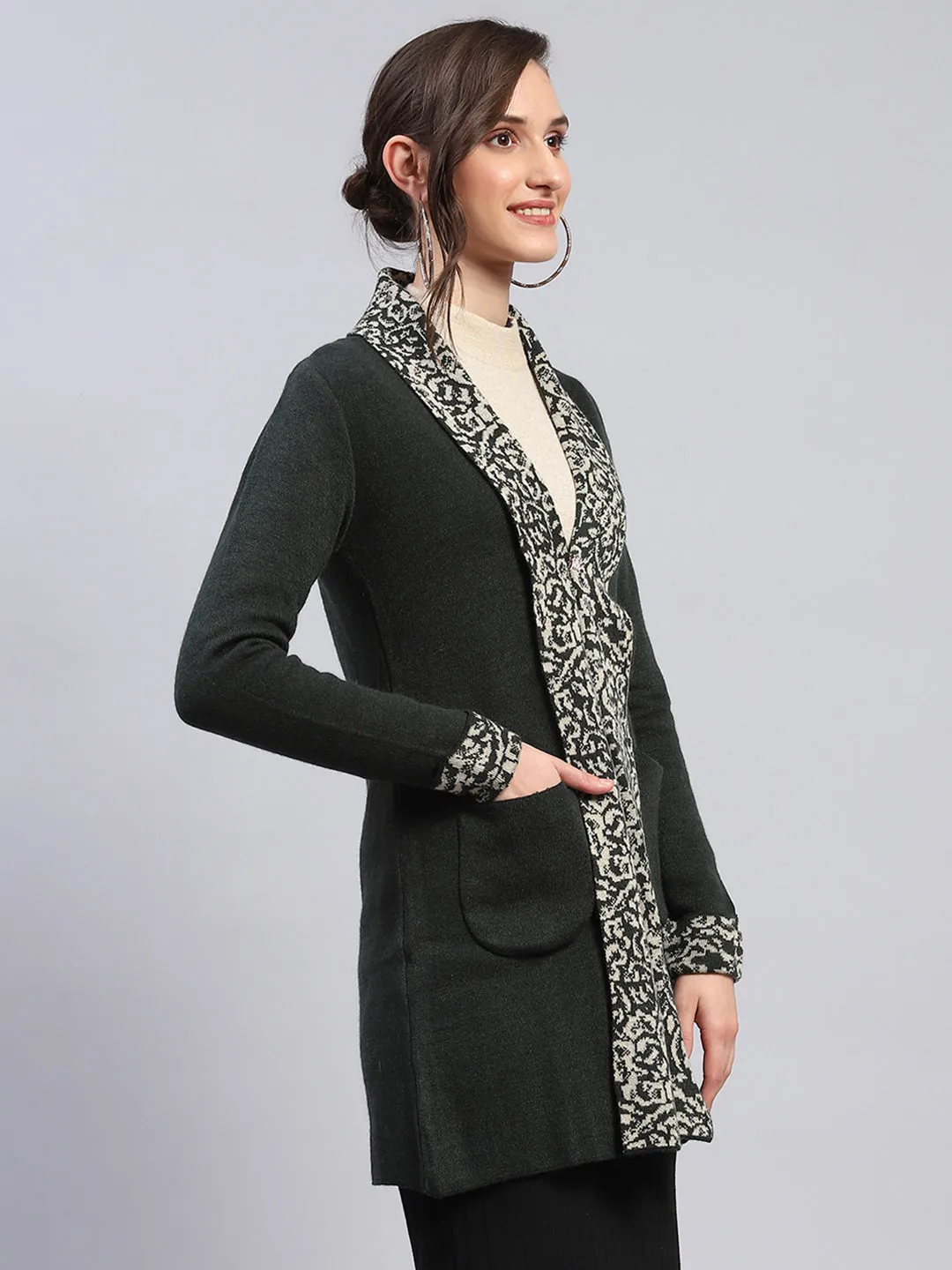 Women Olive Printed Notch Lapel Collar Full Sleeve Cardigan